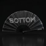 Festival-Fächer „BOTTOM“ in Schwarz – CSD & Rave Accessoire – Ansicht 1