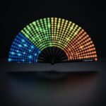 Festival-Fächer Schwarz mit Regenbogen-Punkten – Rave & CSD – Ansicht 1