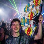 Festival-Fächer „ZAP BOOM POW“ Gelb Comic – Rave & Party – Ansicht 2