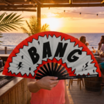 Festival-Fächer „BANG“ Comic in Rot-Weiß, Rave & Party Accessoire – Ansicht 7