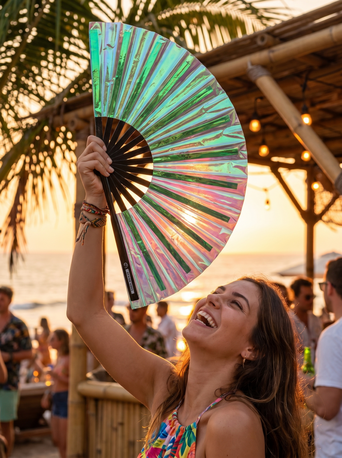 Festival-Fächer Holografisch Grün, irisierendes Rave Accessoire – Ansicht 6