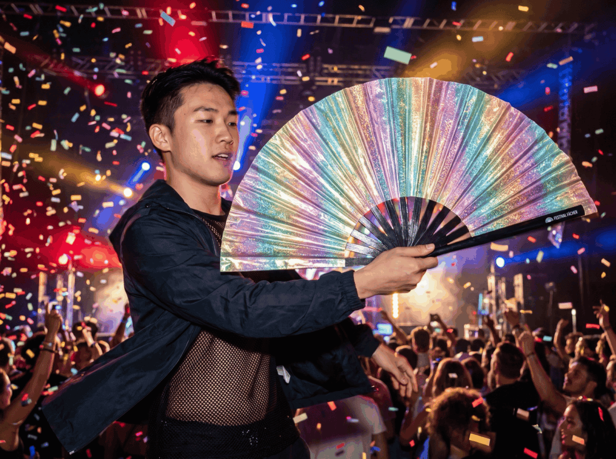 Festival-Fächer Holografisch Glitzer Pastellregenbogen für Festival & Rave – Ansicht 4