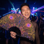 Festival-Fächer Neon-Ornament Schwarz für Psytrance & Goa – Ansicht 2