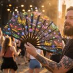 Festival-Fächer Neon-Schmetterlinge Schwarz für Rave & Blacklight – Ansicht 3