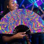 Festival-Fächer Psychedelic Melt Lila für Goa & Psytrance – Ansicht 2