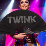 Festival-Fächer „TWINK“ in Schwarz, Rave & Pride Statement – Ansicht 5