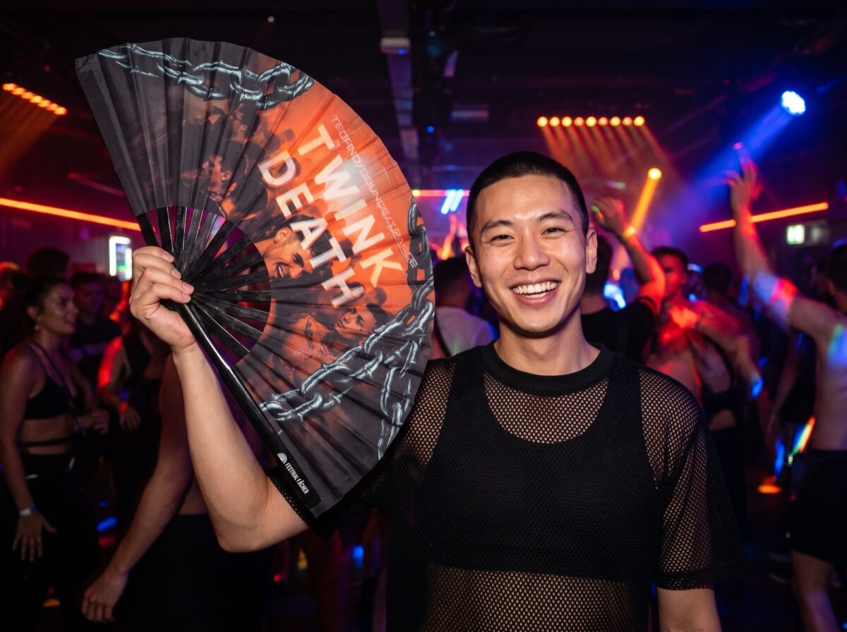 Festival-Fächer „TWINK DEATH“ Schwarz für Techno & Rave – Ansicht 2