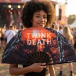 Festival-Fächer „TWINK DEATH“ Schwarz für Techno & Rave – Ansicht 3