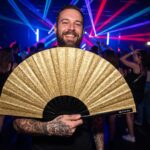 Festival-Fächer Gold Glitzer für Festival & Party – Ansicht 2