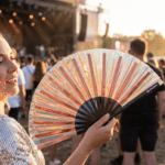 Festival-Fächer Kupfer Holografisch für Festival & Rave – Ansicht 3