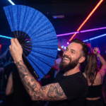 Festival-Fächer Royalblau Glitzer für Festival & Party – Ansicht 2